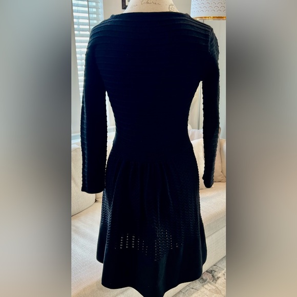 Jessica Simpson Black 3/4 Sleeve Dress Textured - Picture 2 of 12